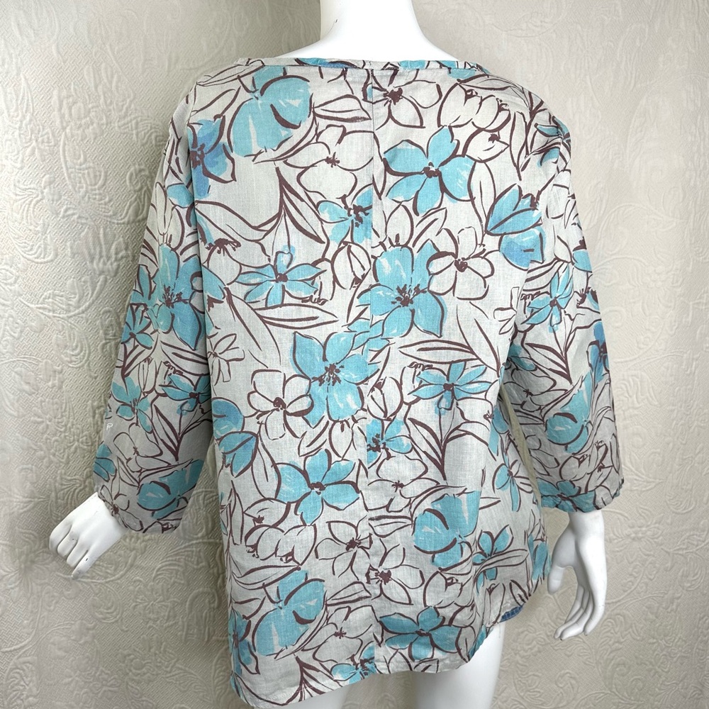 Cut Loose Floral Splash Linen Floral Top - Picture 6 of 10